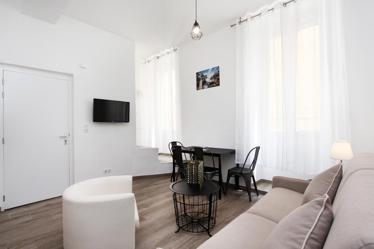 Appartements Au Coeur De La Vieille Ville Pietonne & Citadelle Ajaccio  Exterior foto